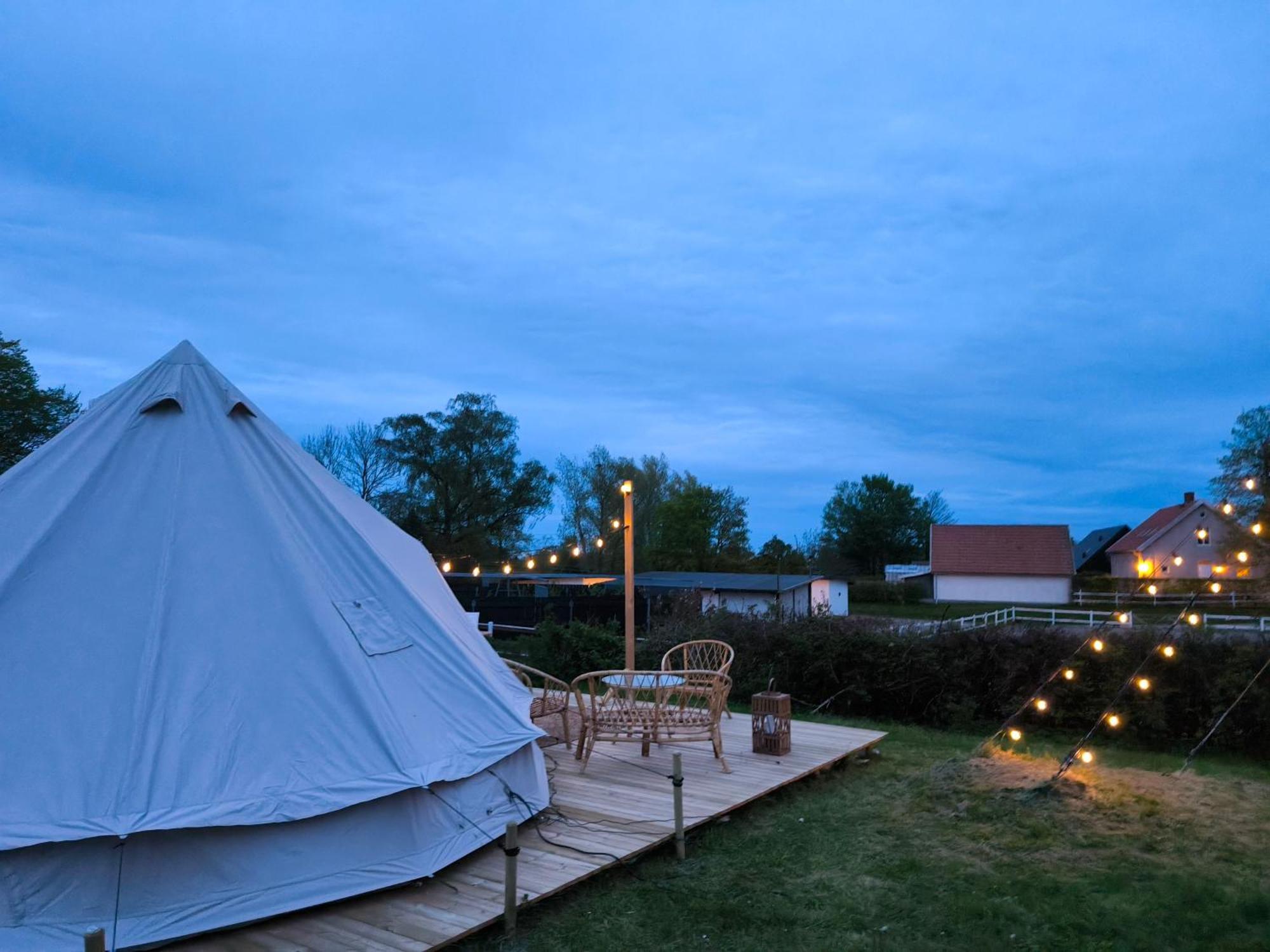 Luxury Tent With Restroom And Shower, Close To The Beach 斯塔德 外观 照片